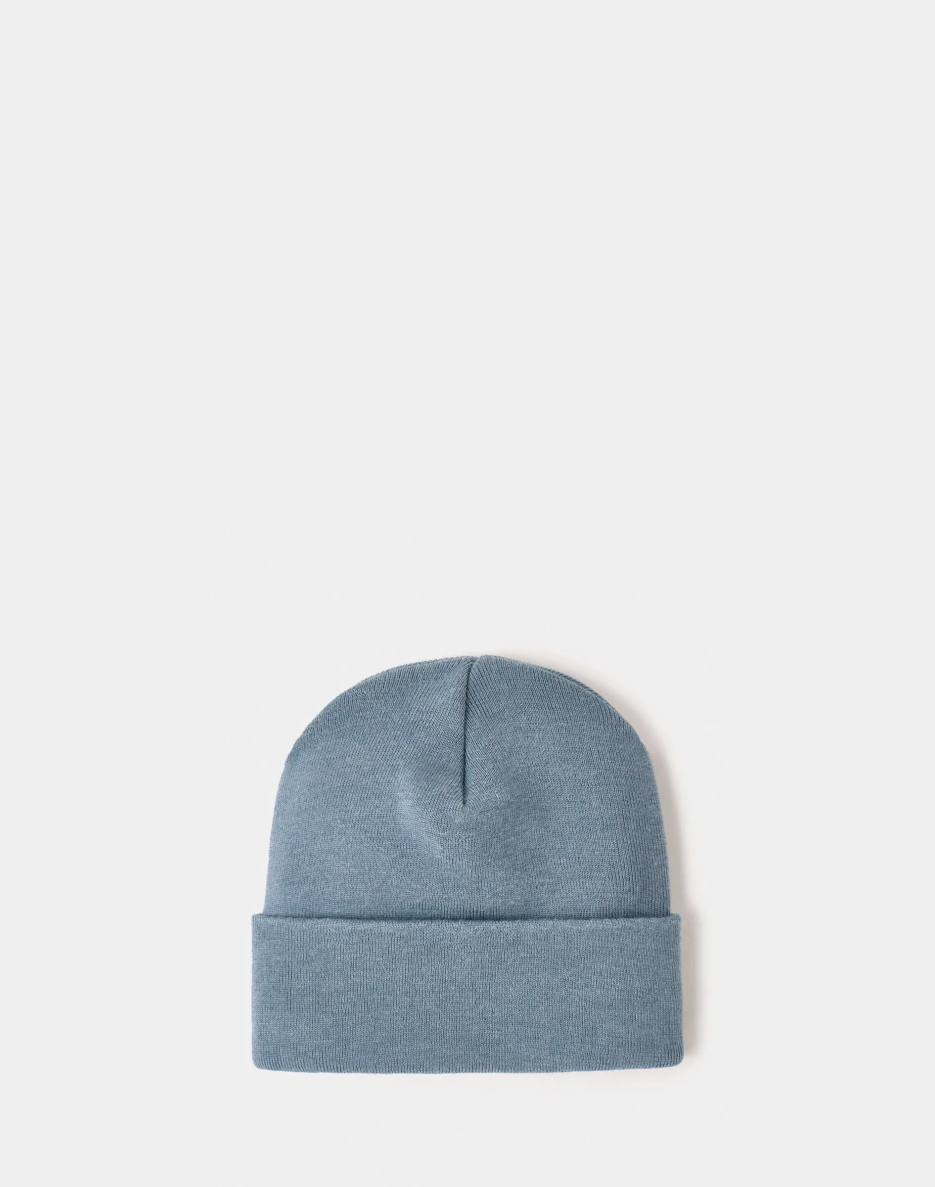 BEANIE CON PATCH