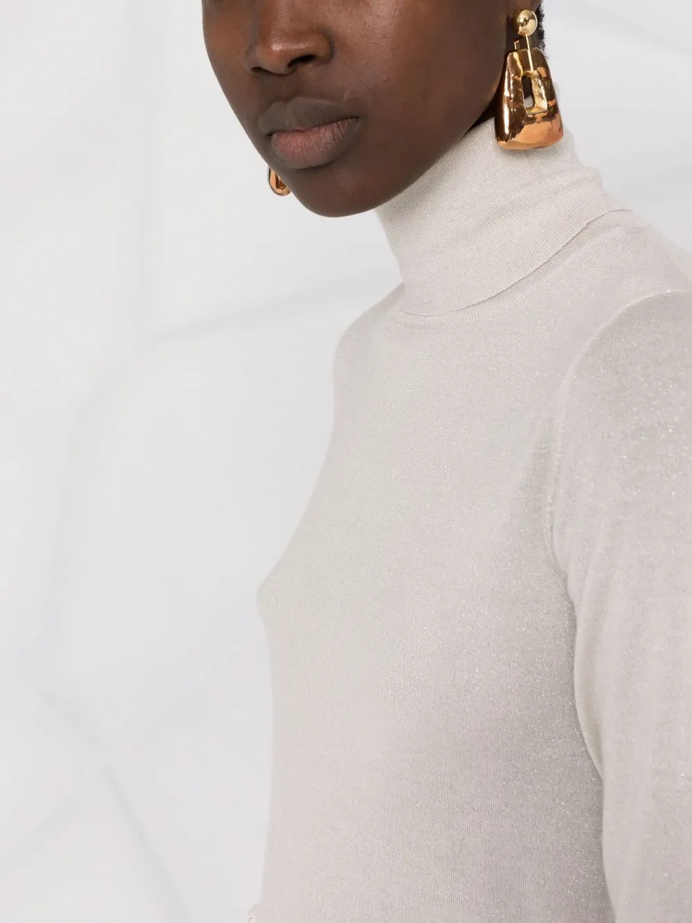 CASHMERE AND SILK BLEND TURTLENECK SWEATER