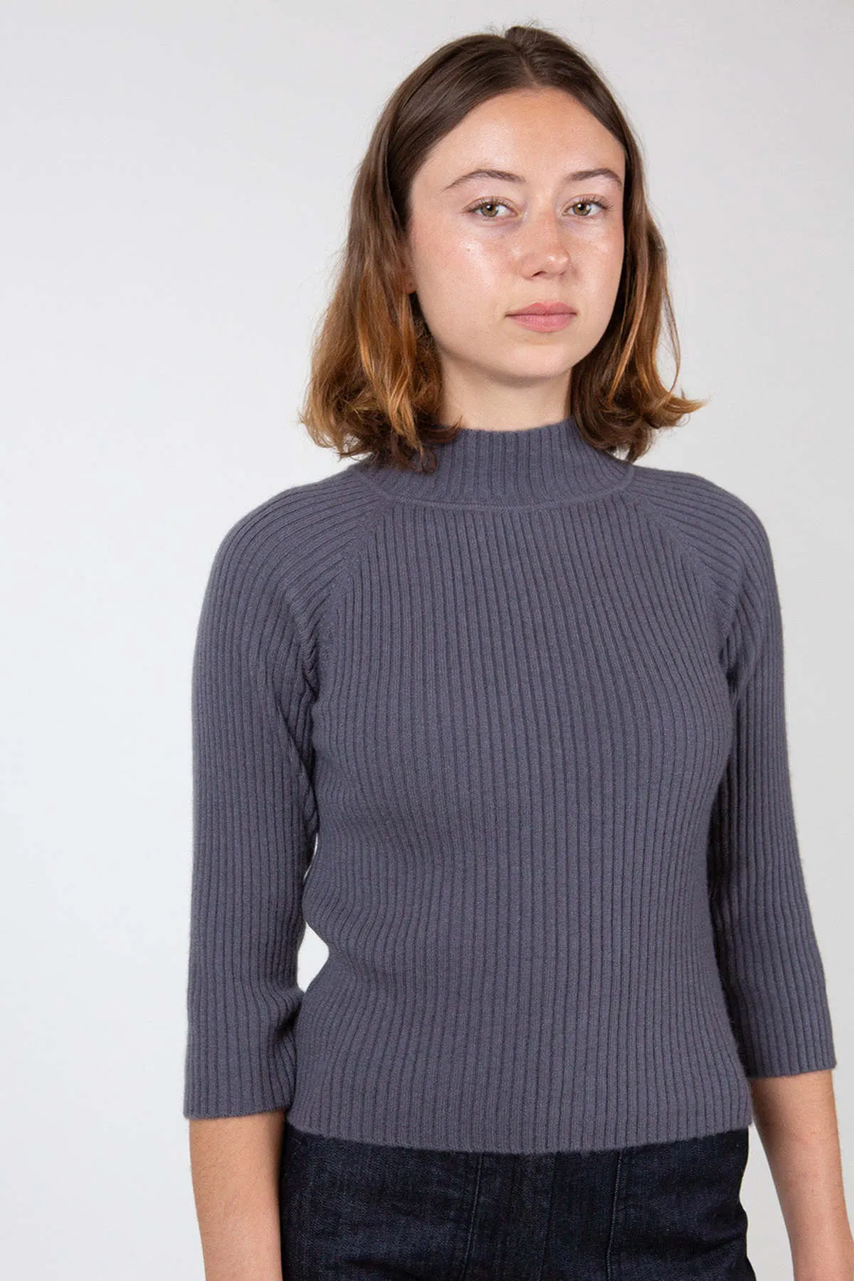 Cashmere Ribbed Mock Turtleneck Sweater - Slate