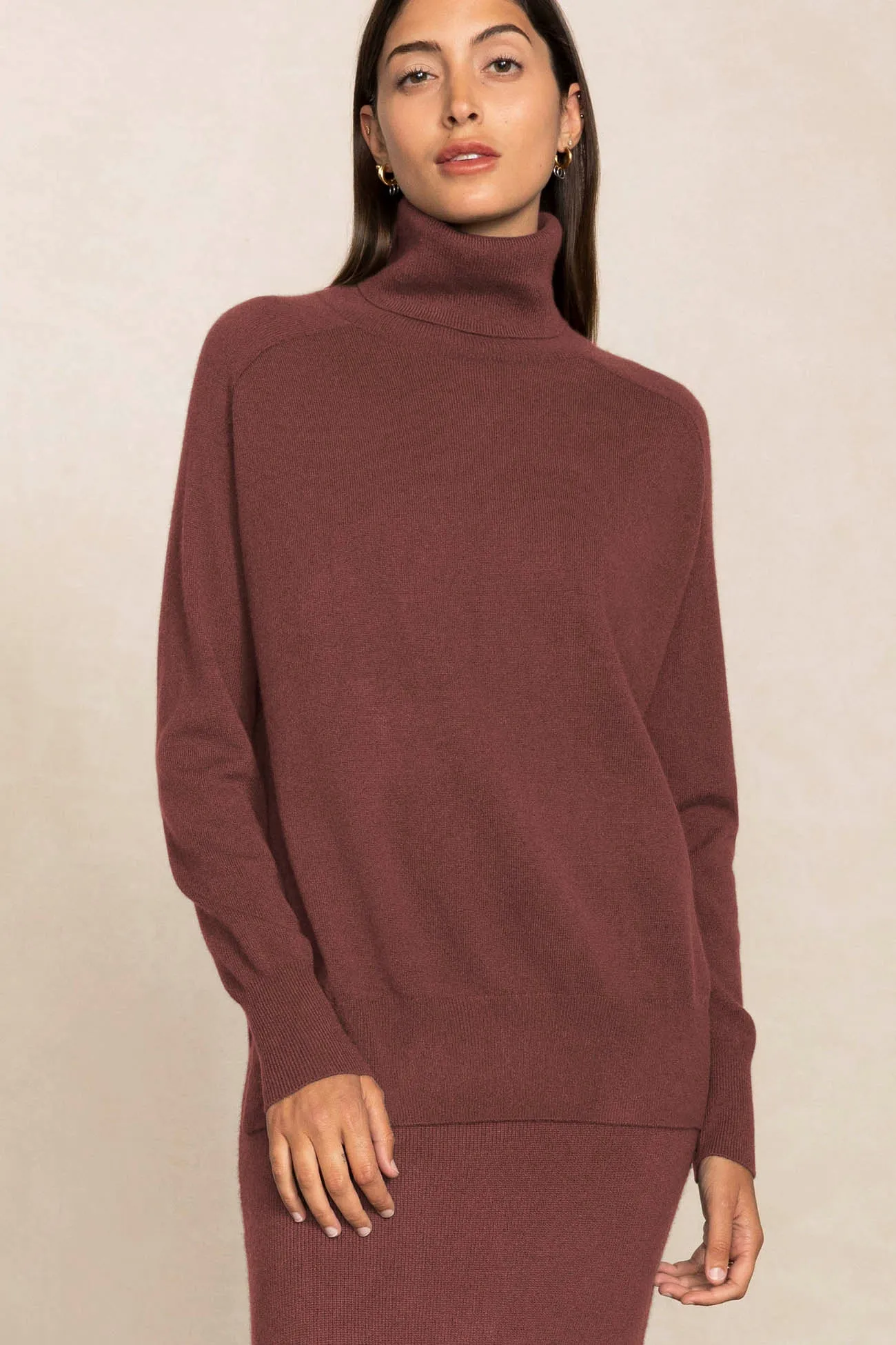 CYNDA CASHMERE TURTLENECK SWEATER