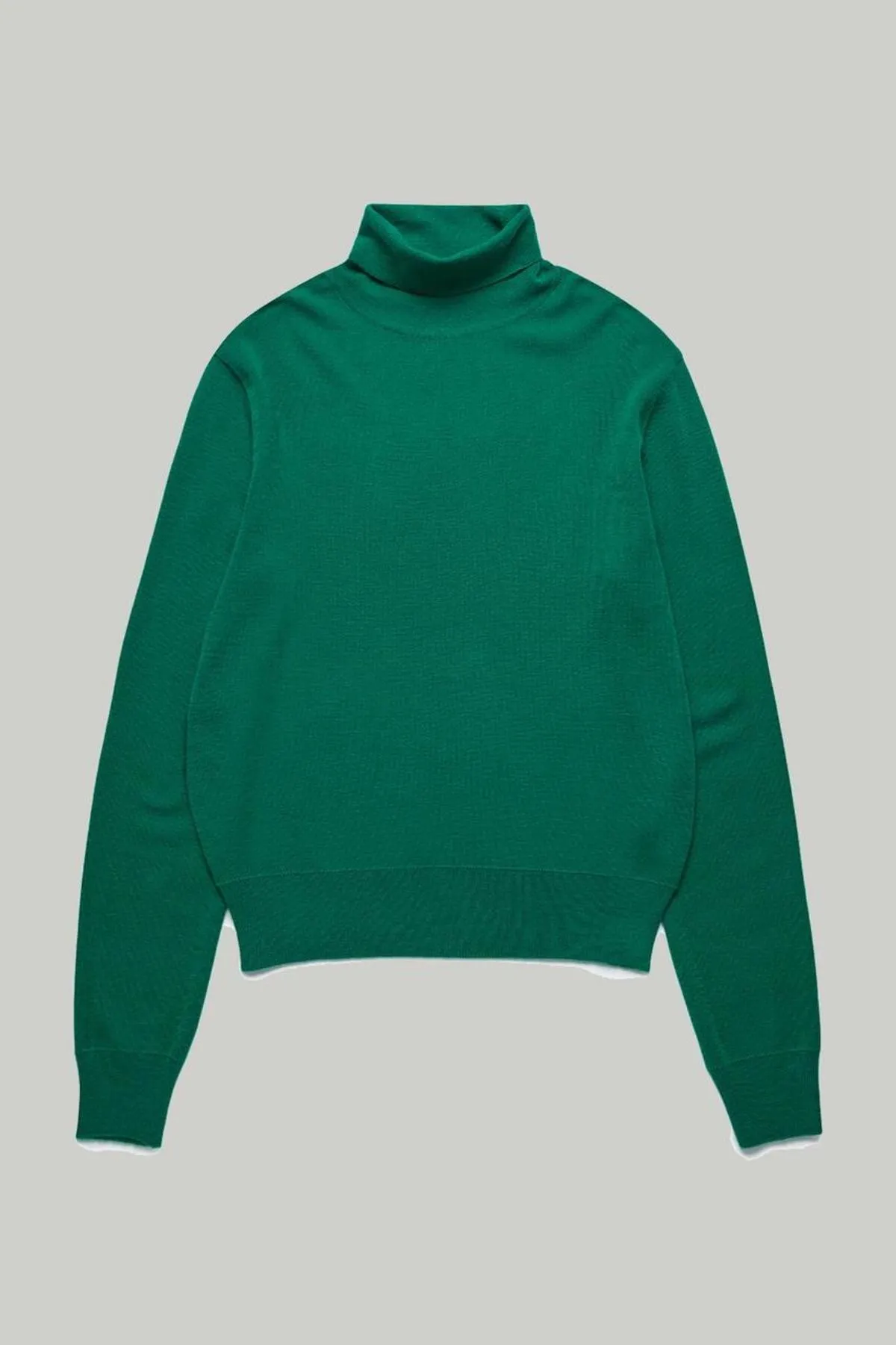 Essential Cashmere Turtleneck Sweater