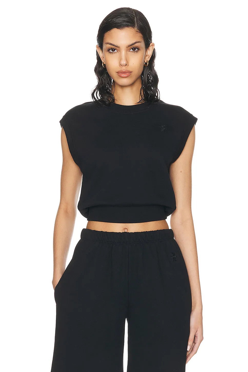 Eterne Sleeveless Crewneck Top