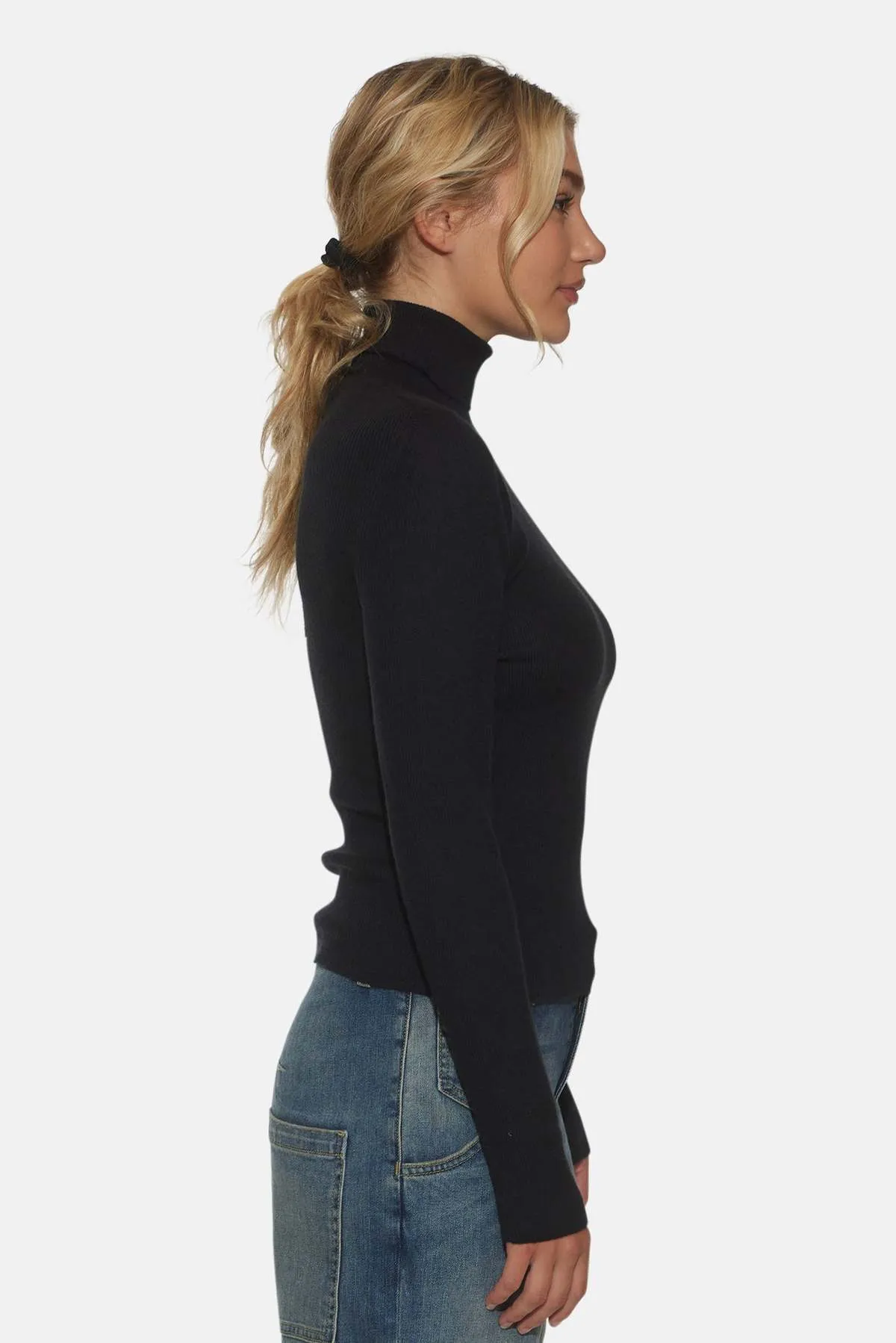 Eva Cashmere Turtleneck Sweater - Black