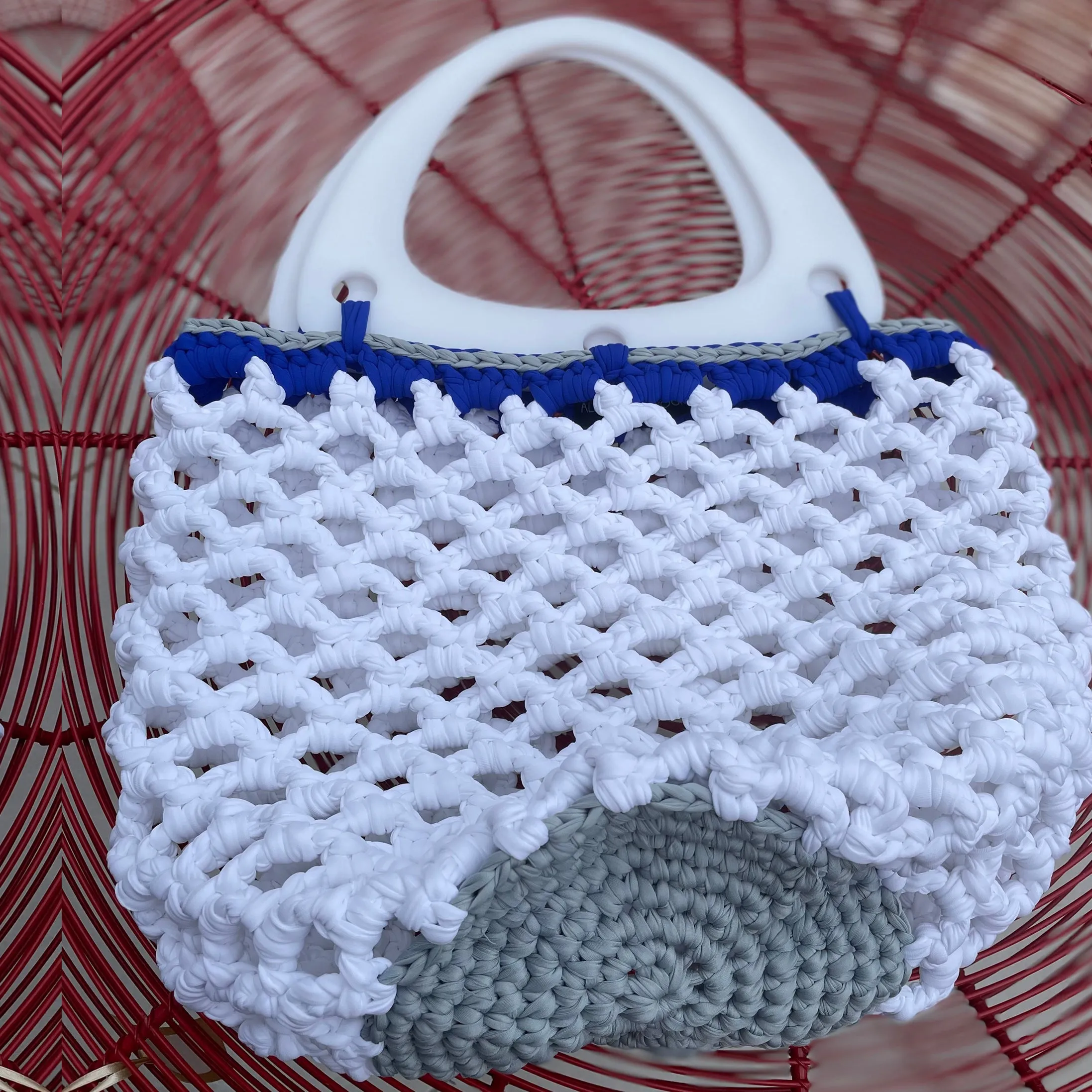 Fishnet daybag