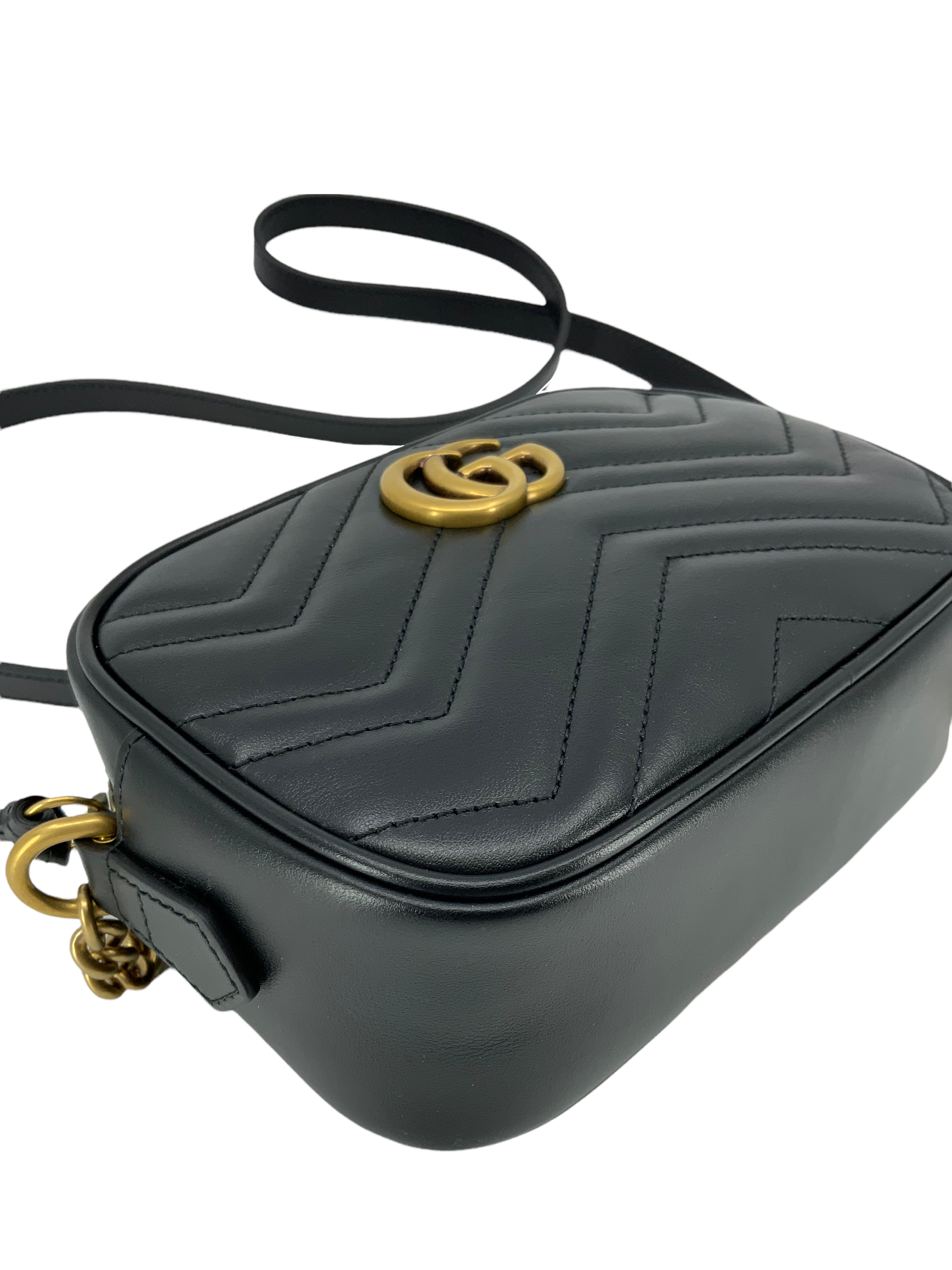 Gucci GG Marmont Mini Matelassé Crossbody Bag NEW