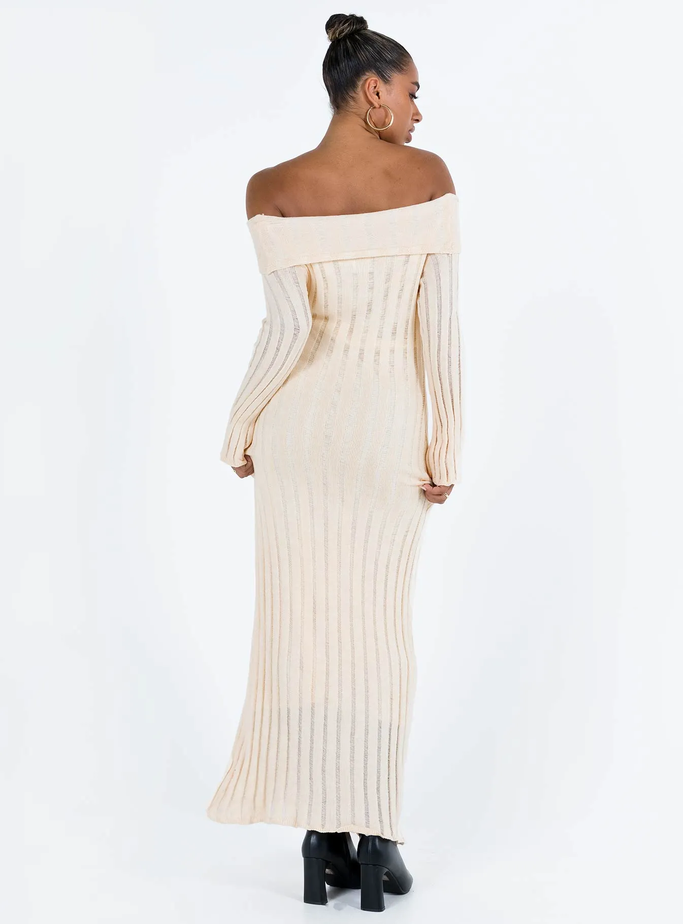 Lefler Off The Shoulder Maxi Dress Beige