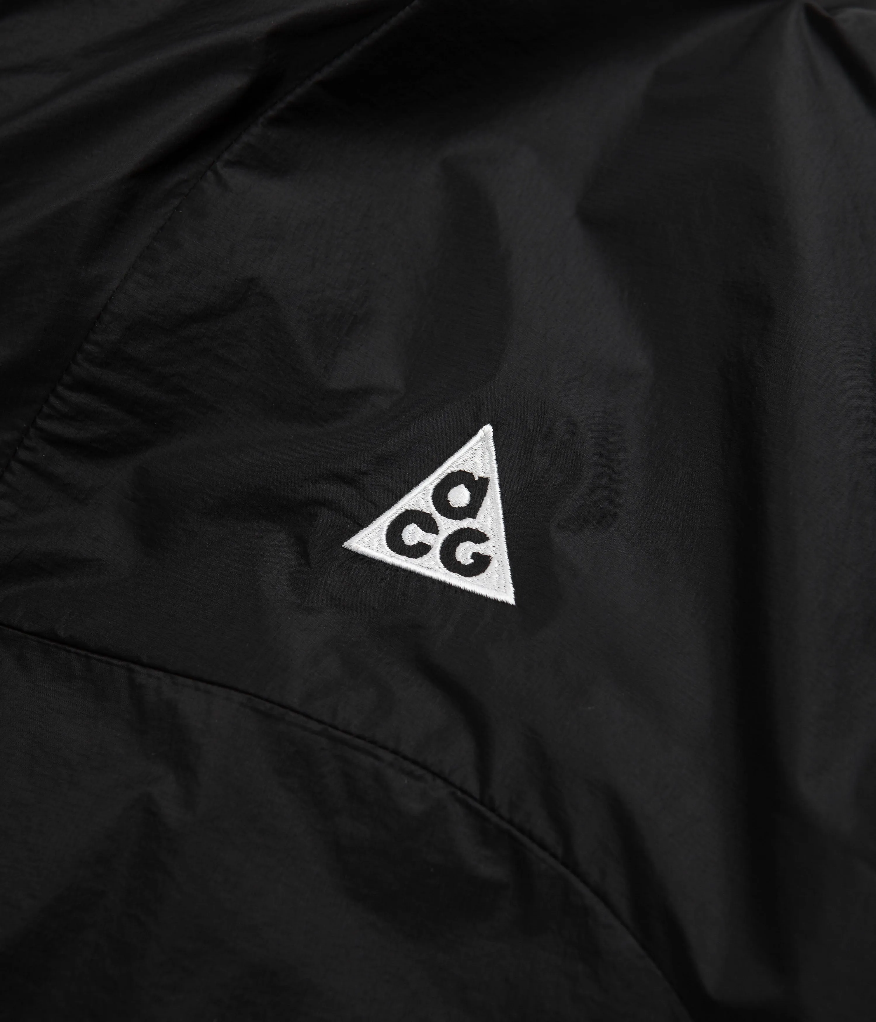 Nike ACG Cinder Cone Windproof Jacket - Black / Anthracite / Summit White