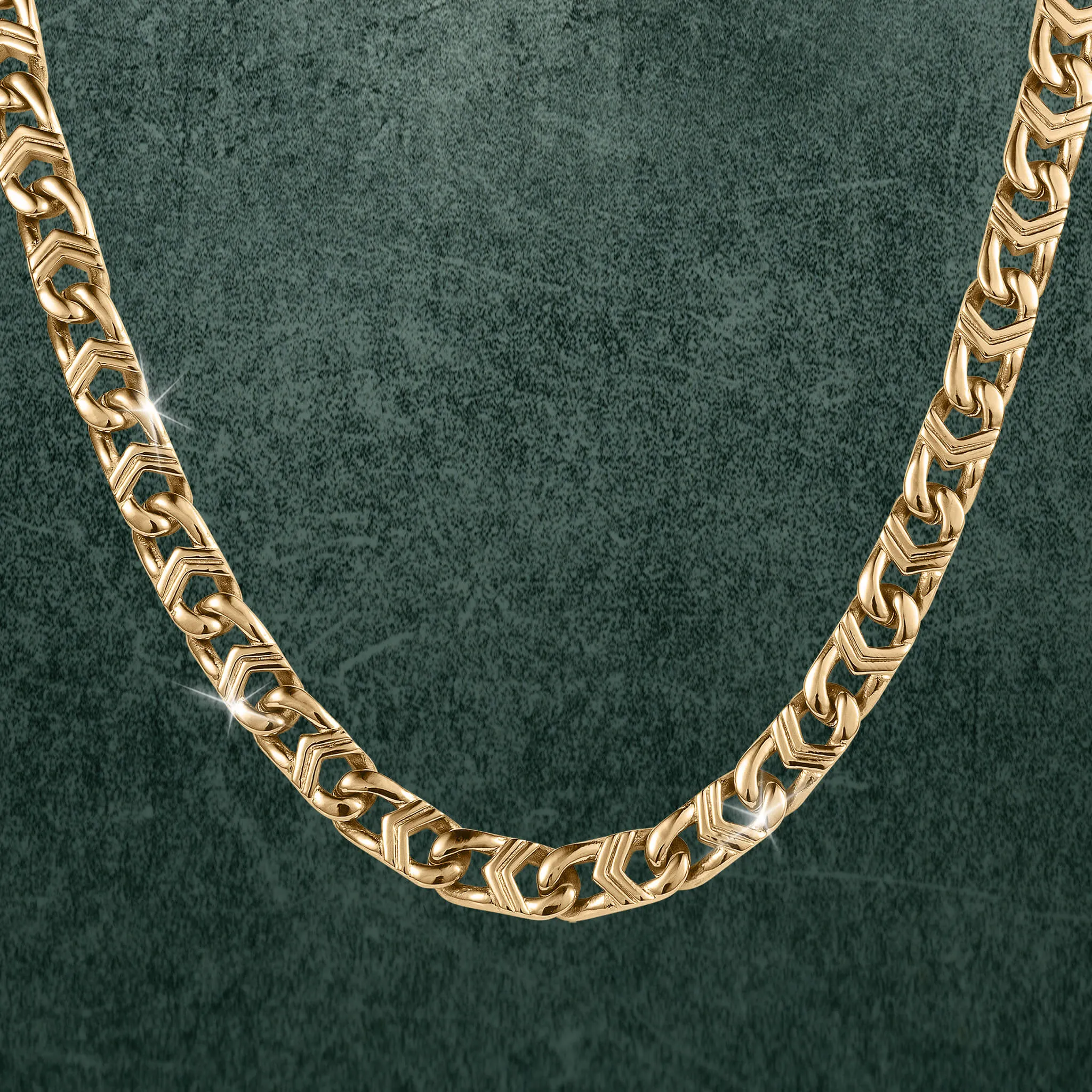 Noble Links Necklace