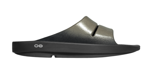 Oofos Women's Ooahh Slide