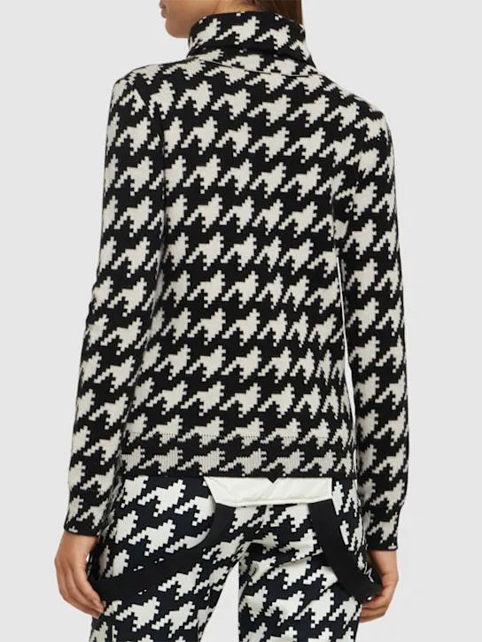 Perfect Moment   Houndstooth turtleneck sweater 