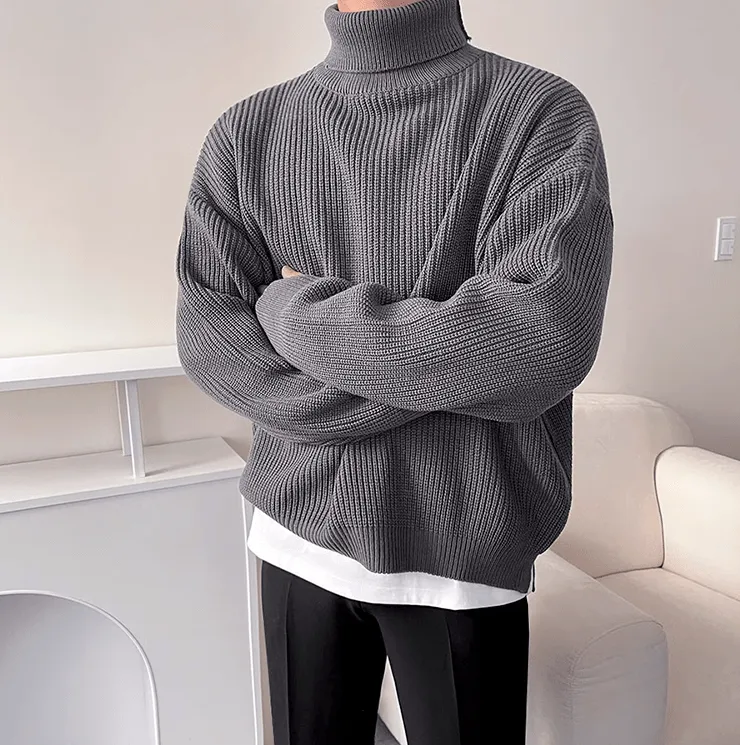 RT No. 10411 KNITTED TURTLENECK SWEATER