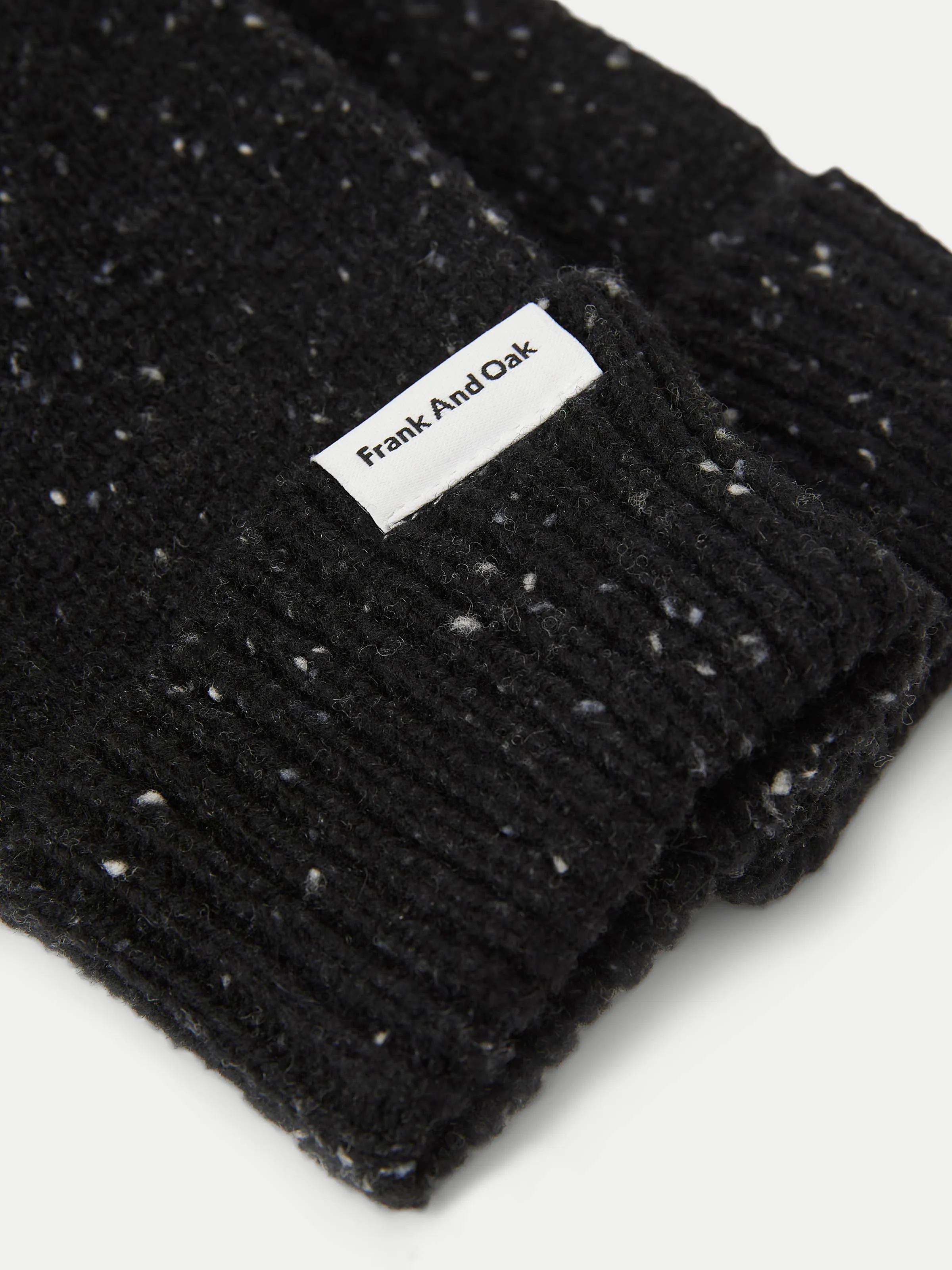 The Donegal Wool Gloves in Black